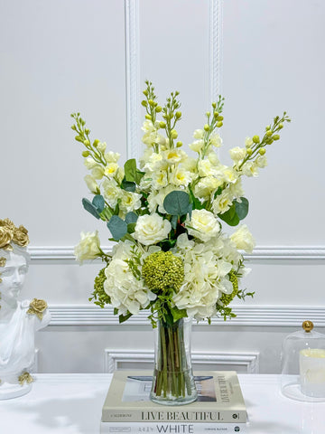 Tall Luxurious Hydrangea, Lisianthus & Snapdragon Arrangement in Glass Vase